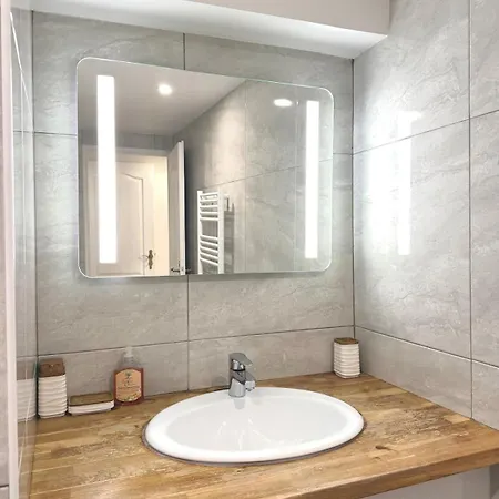 Duplex - Hyper Centre - 44m2 - Proche Place Stanislas *